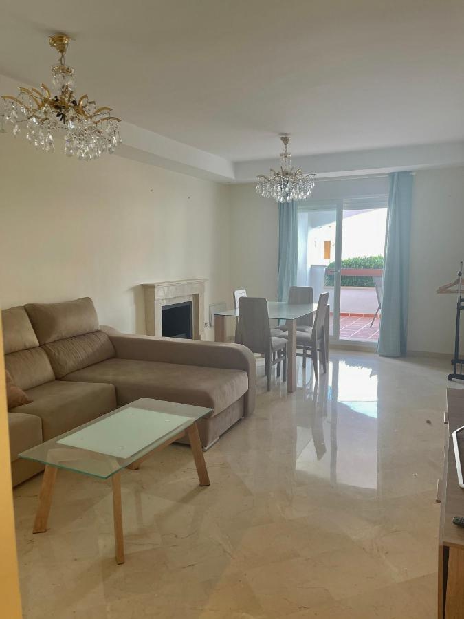 Apartamento Aloha 28 Marbella Esterno foto